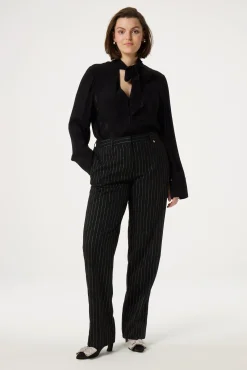 Minoes Blouse